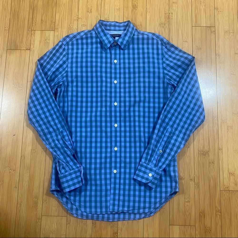 Banana Republic Button Down Dress Shirt - Light Blue & Gray Checkered Plaid